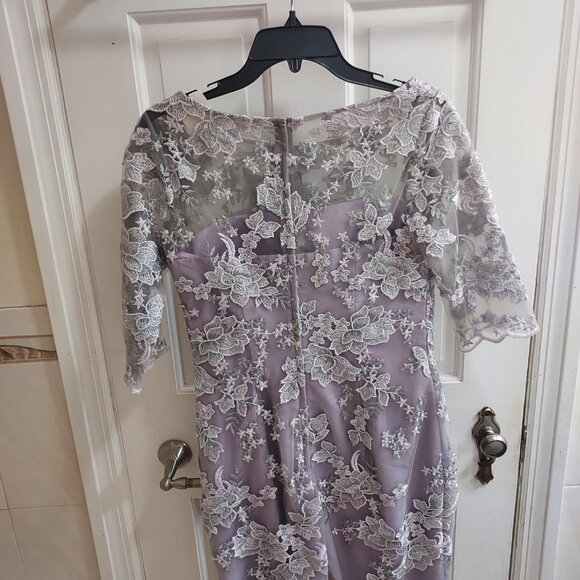 LA FEMME Lavender Purple Embroidered Floral Lace Sheath Dress - Picture 5 of 8